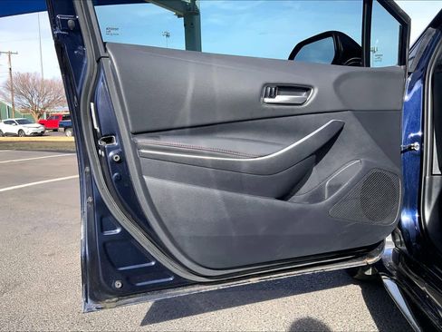 Used 2025 Toyota Corolla SE image 21