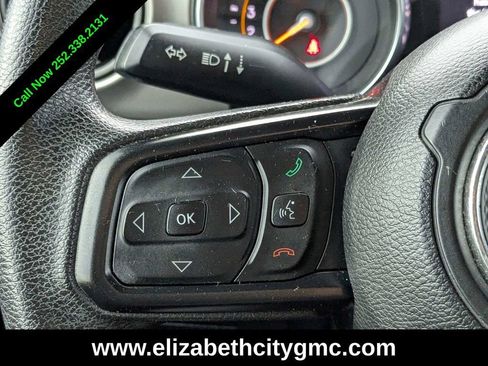 Used 2018 Jeep Wrangler Unlimited Sport image 21