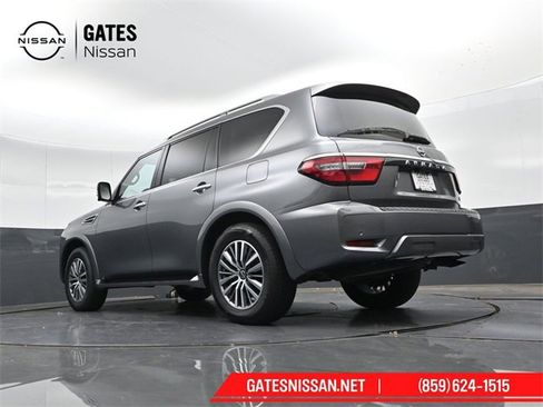 Used 2024 Nissan Armada SL image 41