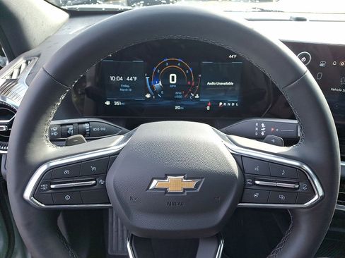 New 2026 Chevrolet Equinox LT image 17