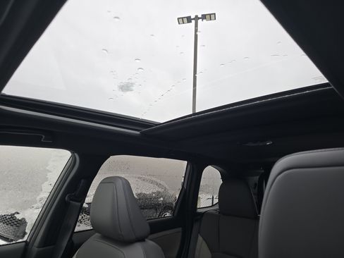 New 2025 Subaru Forester Limited image 9