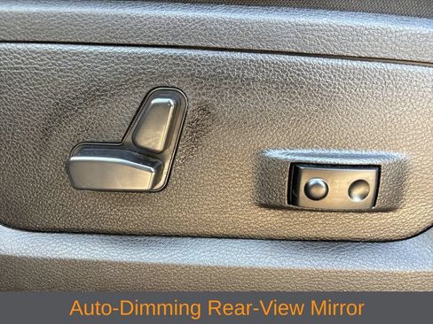Used 2023 RAM 1500 Classic SLT w/ Trailer & Traction Group AWD/4WD image 20