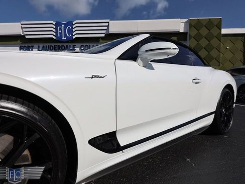 Used 2024 Bentley Continental GT Speed image 10