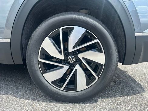 New 2025 Volkswagen Atlas SEL image 19