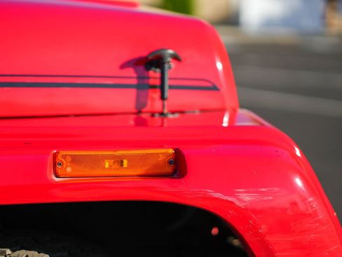 Used 1991 Jeep Wrangler Renegade AWD/4WD image 74