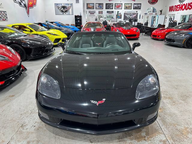 Used 2010 Chevrolet Corvette Convertible w/ Preferred Equipment Group RWD image 23