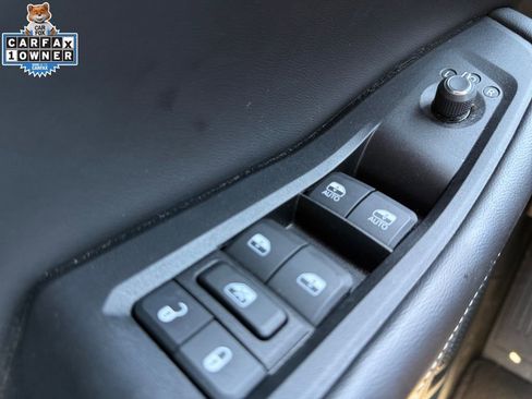 Used 2023 Jeep Grand Cherokee L Laredo AWD/4WD image 28
