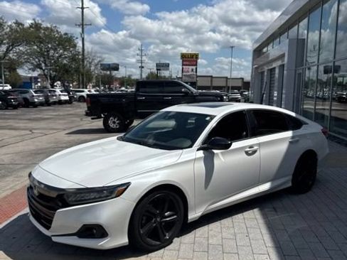 Used 2021 Honda Accord Sport image 13