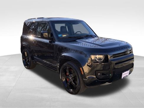 Certified 2023 Land Rover Defender 90 X image 3