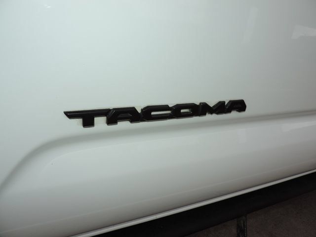 Used 2023 Toyota Tacoma SR5 RWD image 19