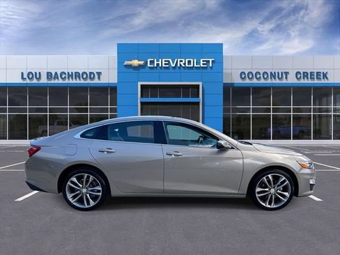 Used 2024 Chevrolet Malibu LT FWD image 9