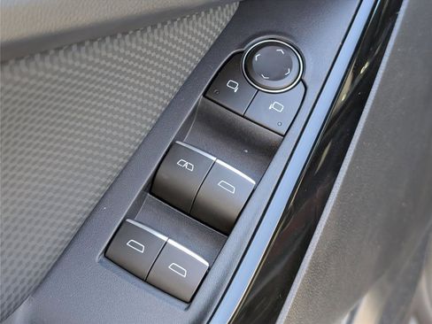 New 2026 Chevrolet Equinox RS w/ Safety and Technology Package FWD image 12