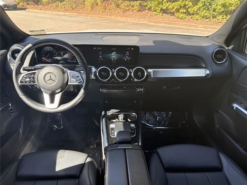 Used 2020 Mercedes-Benz GLB 250 GLB 250 image 10
