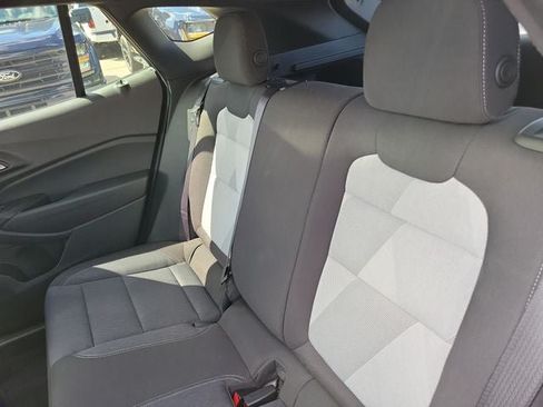 Used 2024 Chevrolet Trax RS w/ Driver Confidence Package FWD image 20