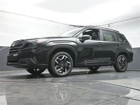 New 2025 Subaru Forester Limited image 37