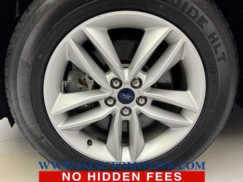 Used 2015 Ford Edge SEL w/ Equipment Group 201A AWD/4WD image 9