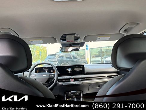 New 2026 Kia K4 FWD image 22