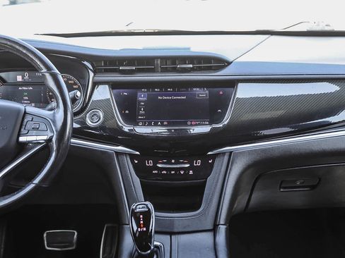 Used 2020 Cadillac XT6 Sport AWD/4WD image 13
