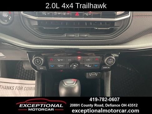 Used 2025 Jeep Compass Trailhawk AWD/4WD image 42