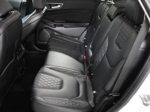 Certified 2023 Ford Edge Titanium AWD/4WD image 30