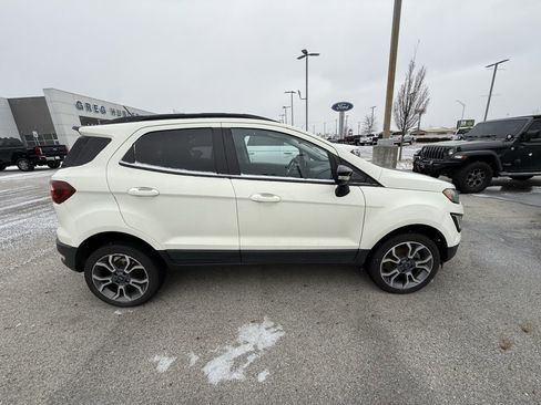 Used 2020 Ford EcoSport SES w/ SES Black Appearance Package image 12