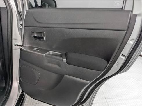Used 2021 Mitsubishi Outlander Sport SE FWD image 19