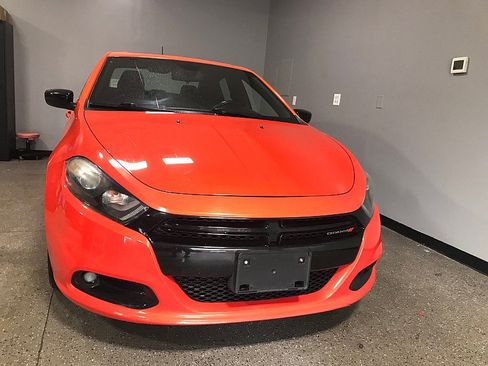 Used 2016 Dodge Dart SXT w/ Sun/Sound Group FWD image 8