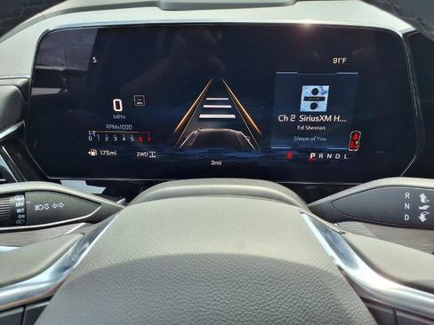 New 2026 Chevrolet Suburban LT w/ Comfort Package AWD/4WD image 31