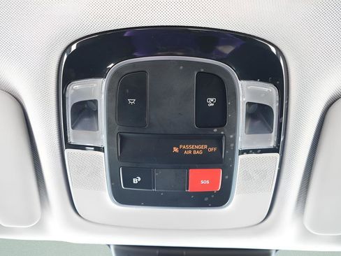 Certified 2025 Hyundai Tucson SE AWD/4WD image 19