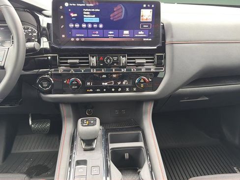 New 2026 Nissan Pathfinder Rock Creek AWD/4WD image 15