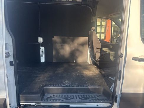 New 2024 Ford Transit 150 148 Medium Roof w/ Load Area Protection Package RWD image 24