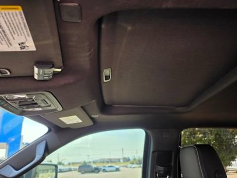 Used 2024 GMC Sierra 3500 Denali w/ Denali Reserve Package AWD/4WD image 10