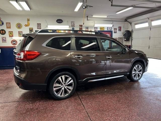 Used 2019 Subaru Ascent Touring w/ Popular Package #3 AWD/4WD image 3