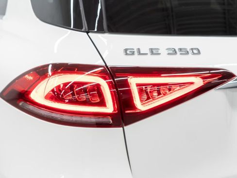 Used 2022 Mercedes-Benz GLE 350 4MATIC image 54