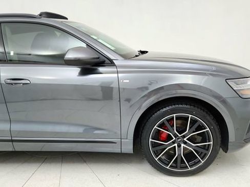 Used 2020 Audi Q8 Prestige w/ Prestige Package image 7