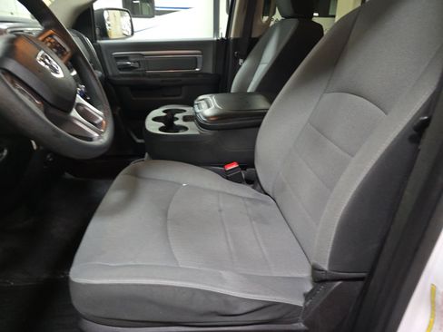 Used 2022 RAM 1500 Classic SLT w/ Protection Group image 8