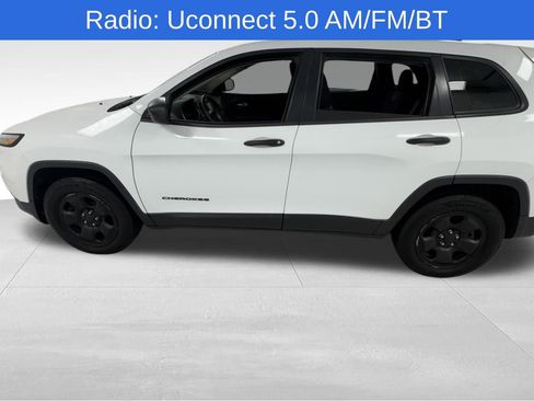 Used 2014 Jeep Cherokee Sport AWD/4WD image 6