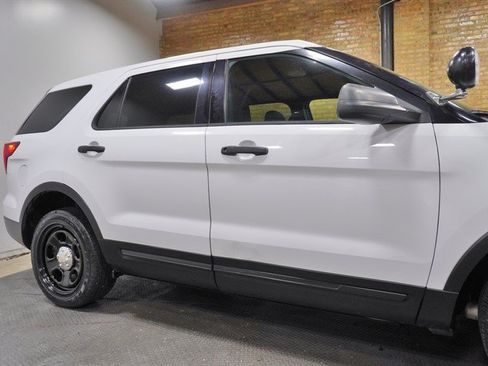 Used 2016 Ford Explorer 4WD Police Interceptor image 9