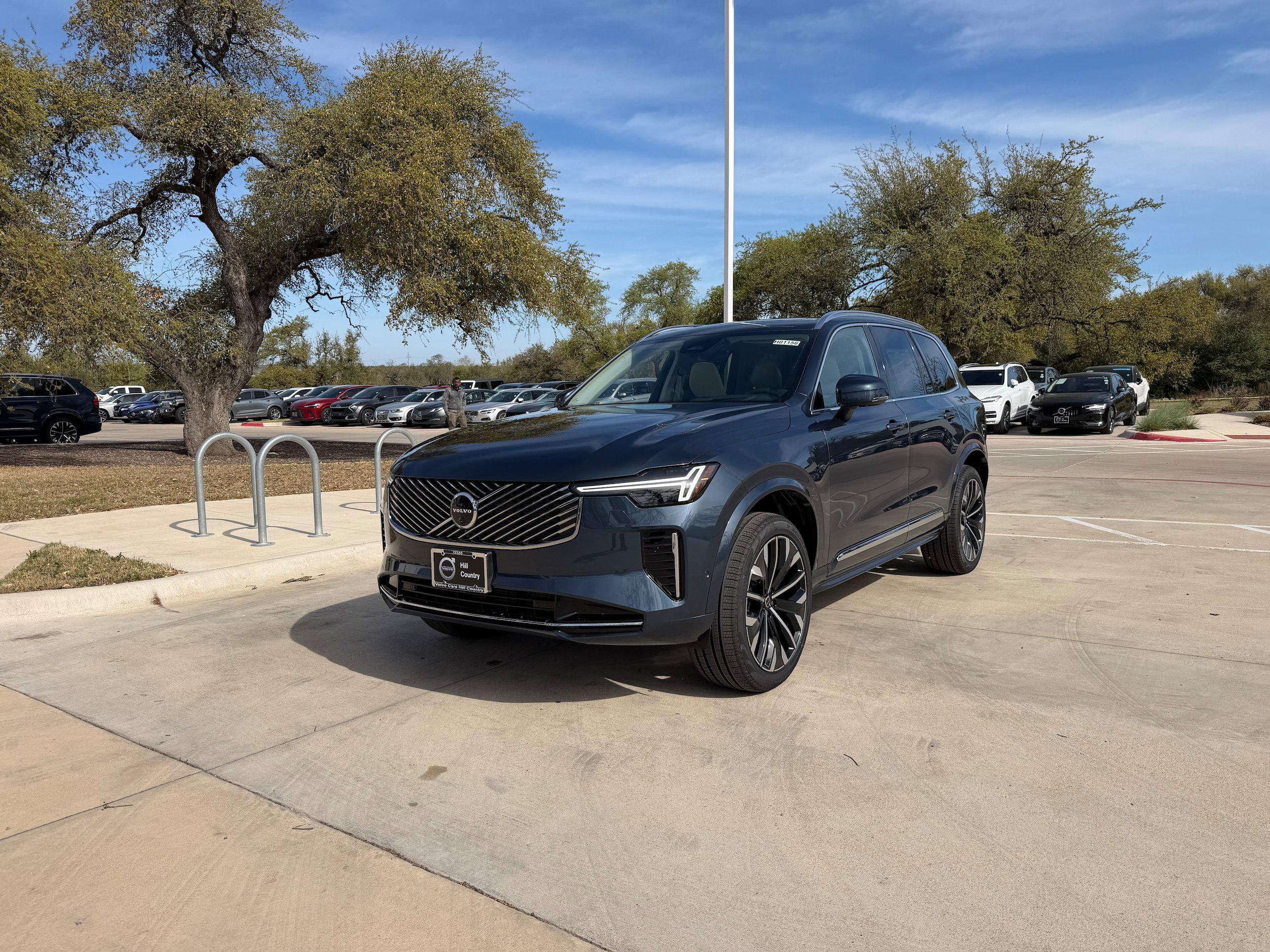 New 2026 Volvo XC90 B6 Ultra w/ Protection Package AWD/4WD image 2