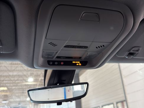 Certified 2022 Chevrolet Blazer LT w/ Sound & Technology Package image 38