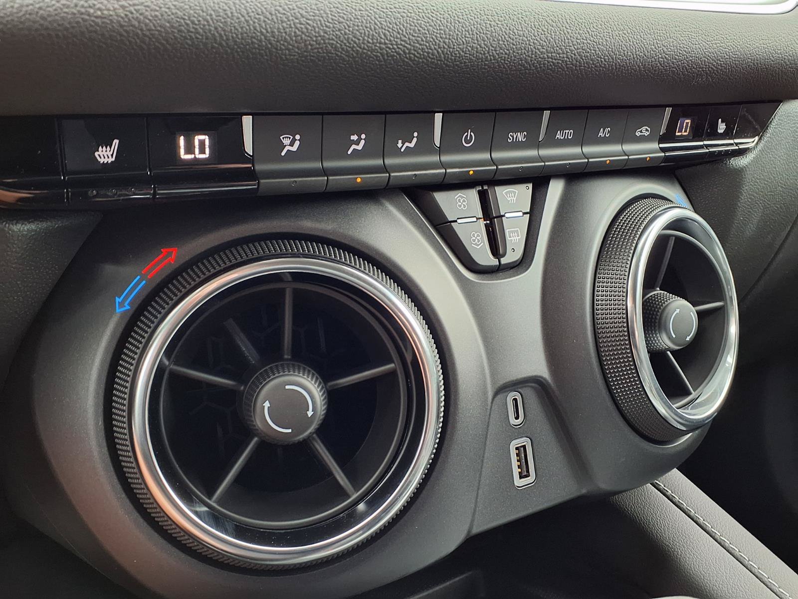 New 2026 Chevrolet Blazer LT w/ Convenience Package FWD image 17