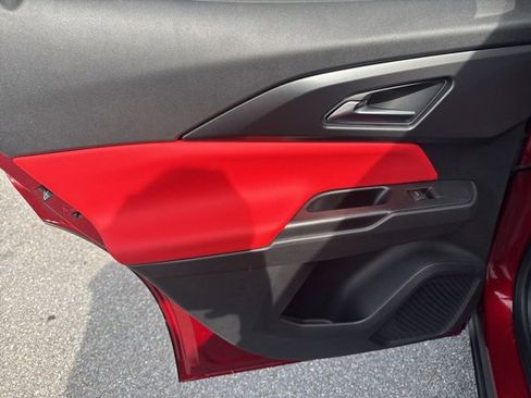 New 2025 Chevrolet Equinox EV RS image 21