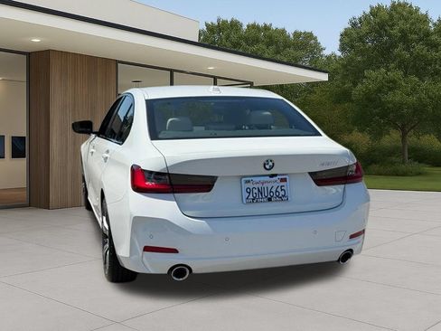 Certified 2023 BMW 330i Sedan w/ Convenience Package RWD image 11