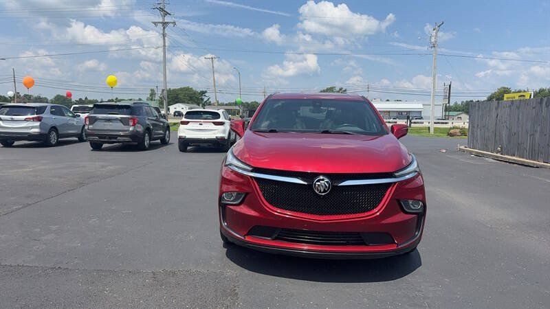 Used 2022 Buick Enclave Essence w/ Experience Buick Package AWD/4WD image 3