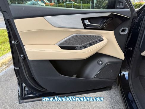 Used 2023 Acura MDX FWD image 19