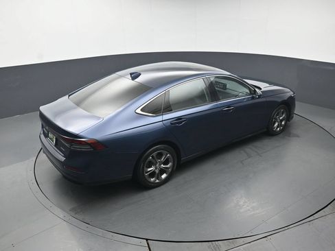 Used 2023 Honda Accord EX-L image 39