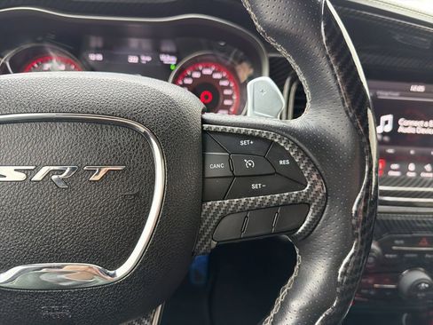 Used 2019 Dodge Charger SRT Hellcat w/ Navigation & Travel Group RWD image 14