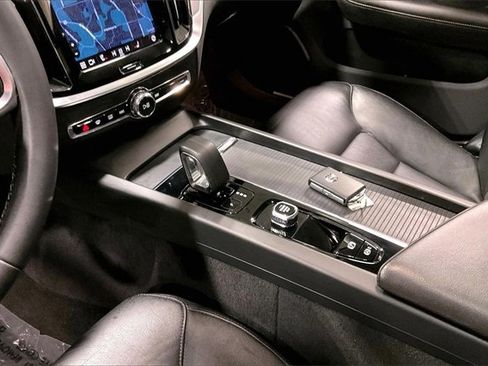 Certified 2023 Volvo S60 B5 Core w/ Climate Package image 15