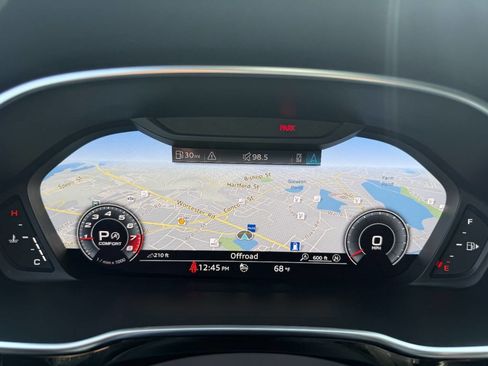 Used 2020 Audi Q3 2.0T Premium Plus w/ Premium Plus Package image 17