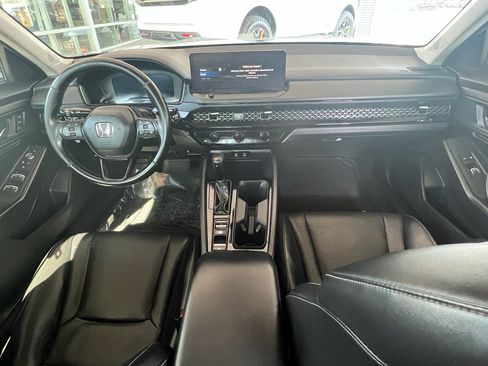 Used 2023 Honda Accord EX image 15